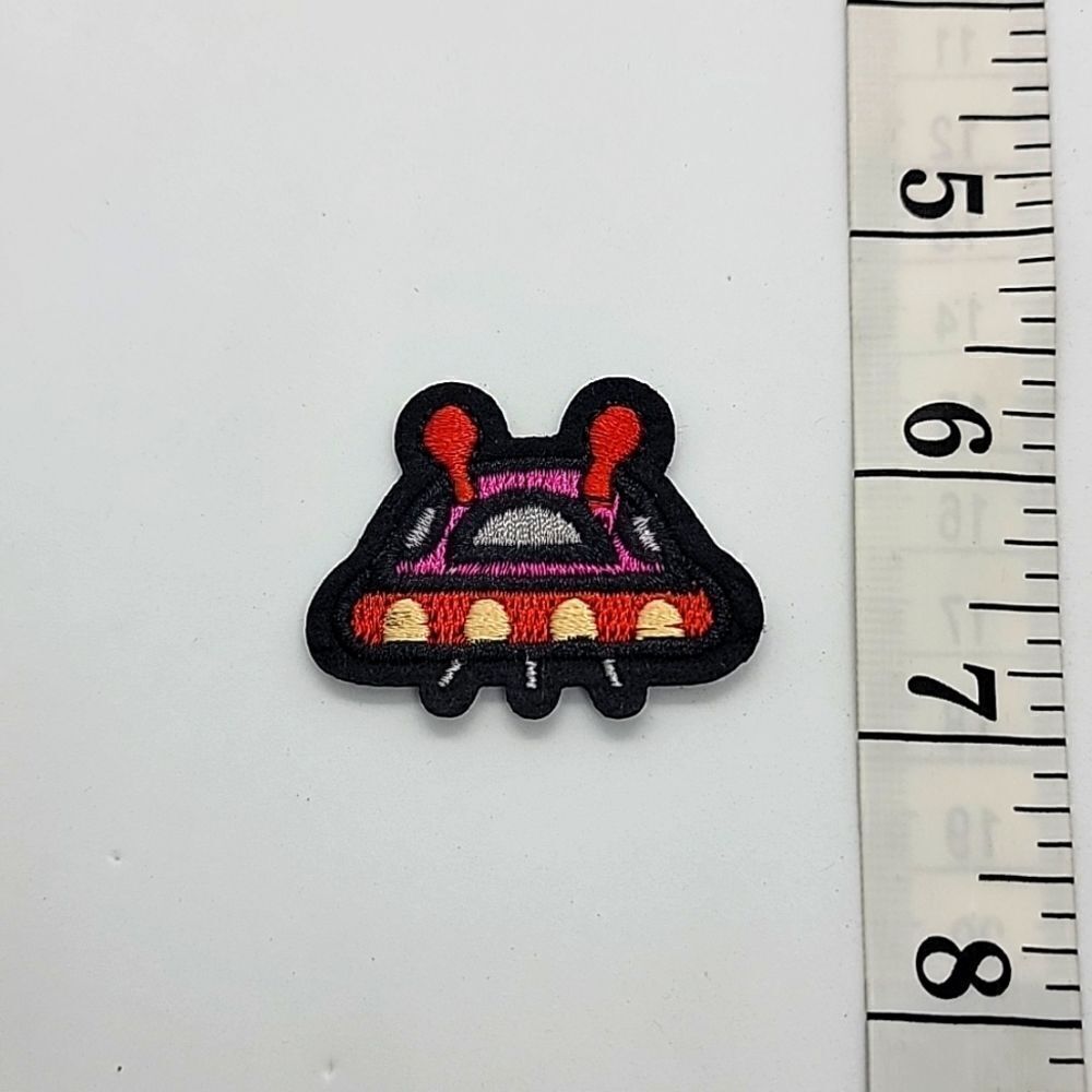 🎈5/$10🎈 PINS..PATCHES..CROC CHARMS..space ship..